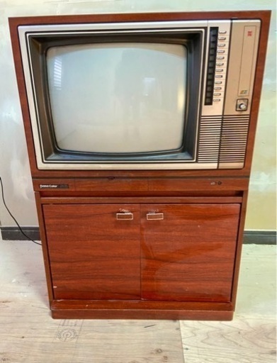 昭和 レトロ ナショナル パナカラー 赤色 ブラウン管 色めい テレビ 昭和 レトロ ナショナル パナカラー 赤色 ブラウン管 色めい テレビ