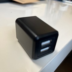 電源アダプター　USB　パソコン 周辺機器