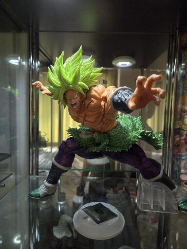 ブロリー フィギュア ドラゴンボール