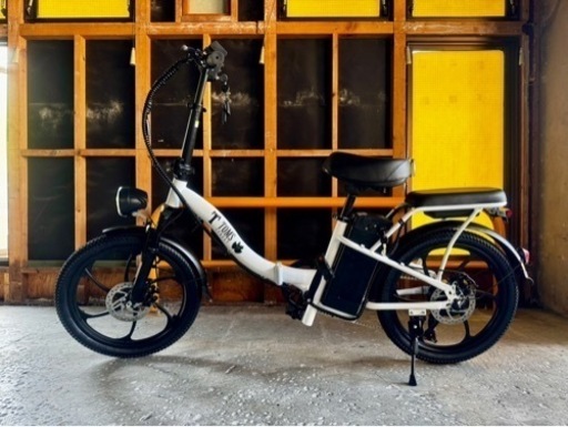 自転車 折りたたみ自転車eバイク 20インチ