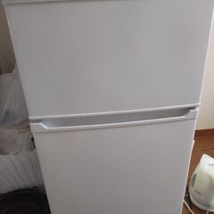 アイリスオーヤマ 冷蔵庫(白) 一人暮らし用サイズ