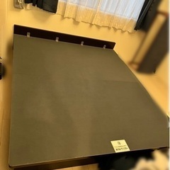 【決まりました】家具 ベッド クイーンベッド　フレームのみ