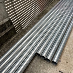 単管パイプ9本とクランプ8個 15000円