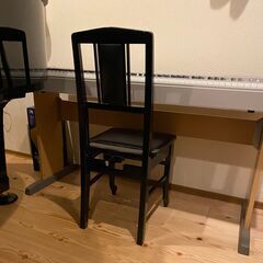 【決まりました】ピアノ用椅子