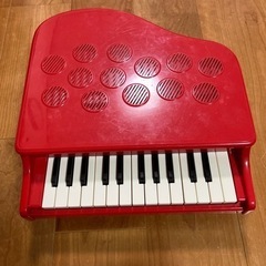 カワイ　ピアノ　おもちゃ