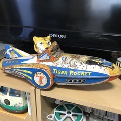 タイガーマスクブリキロケット33cm、当時物！