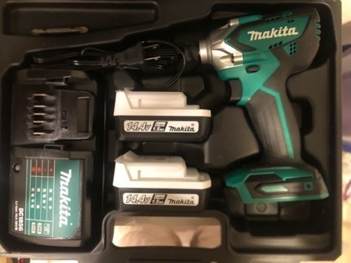 ⭐︎新品未使用⭐︎makita充電式インパクトドライバ ーMTD001D 14.4V