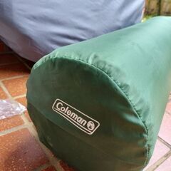 【美品キャンプセット】Colemanクイックアップドームテント＆マット＆寝袋2個