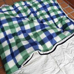 【美品キャンプセット】Colemanクイックアップドームテント＆マット＆寝袋2個