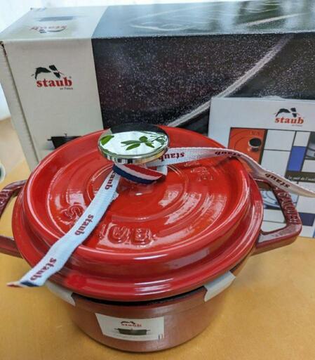 新品 staub ココット ラウンド チェリー