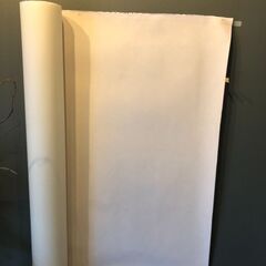 【お渡しが決まりました】白の壁紙　長さ約10m以上あると思います...