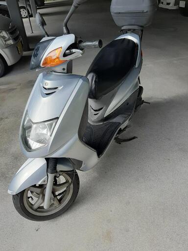バイク ヤマハ　シグナスX 125