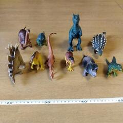 恐竜　10体　おもちゃ フィギュア