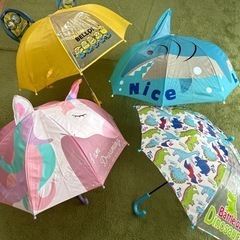 子供用傘　一個100円