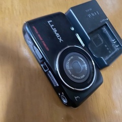 lumix カメラ　Panasonic dmc-s2 動作確認不可