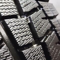 未走行に近い DUNLOP WINTER MAXX WM01 215/55R17 17インチ 