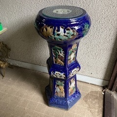 陶器の花台