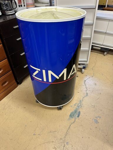 ZIMA　ノベルティ　クーラーボックス　アイスクーラー　キャスター付き　クーラーBOX