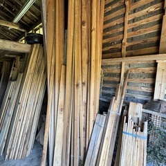 小屋の材木を売ります！ 垂木・角材・板　サイズいろいろ　引き取り...
