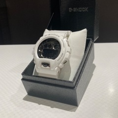 G-SHOCK《 腕時計 》ホワイト ，白