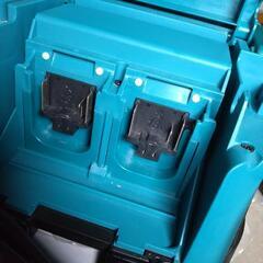 マキタ乾湿集塵機(掃除機)