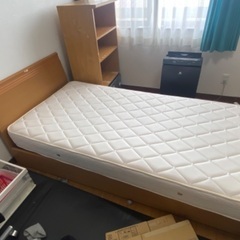 ベッド　シングルベッド