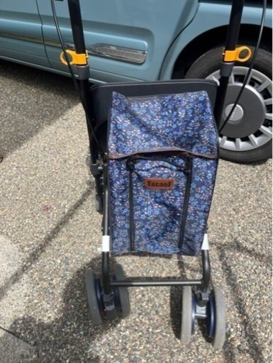 シルバーカー、介護用品