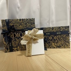 Dior/GUERLAIN/箱