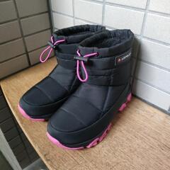 キッズ　スノーブーツ21cm 黒ピンク靴/バッグ 靴 ブーツ