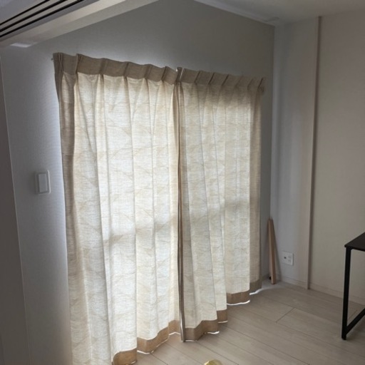 家具 カーテン、ブラインド
