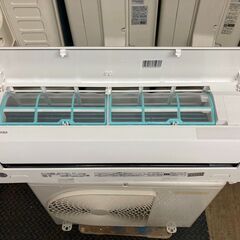 K05288　中古エアコン 東芝 2020年製 主に6畳用 冷房能力 2.2KW / 暖房能力 2.2KW