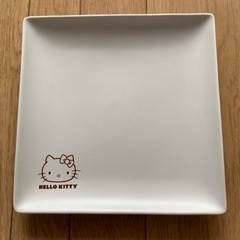 【お話し中】キティ　18.5センチ角皿　　　　