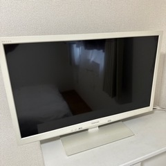 テレビ　32型

