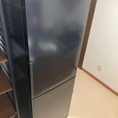 【美品】SHARP冷蔵庫（310L）ブラック