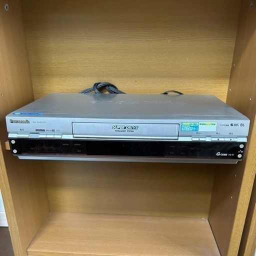 ★決まりました★パナソニック S-VHS ビデオデッキ　NV-SVB330