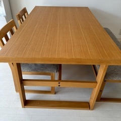 ニトリ　ダイニングテーブル　食卓テーブル　椅子　　4点セット