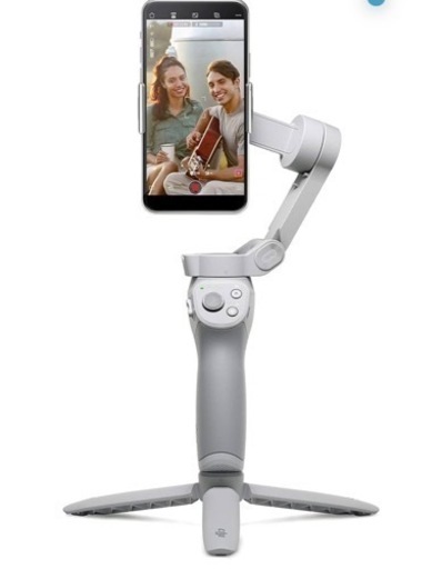 自撮り・Vlog用DJI OM 4 スマートフォンジンバル譲ります