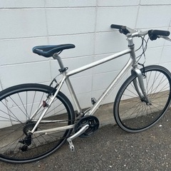 エスケープR3 Mサイズ　チェーン・グリップ等新品　　引き取り限定　新川崎