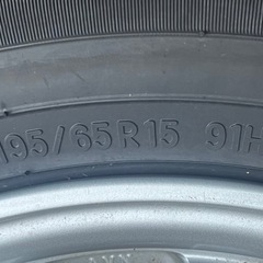プリウス50 新車外し タイヤ ホイール 195/65R15