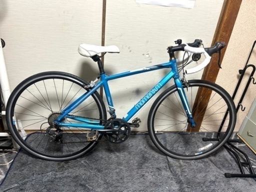 CHEVAUX[シェボー]700c Fサス搭載クロスバイク 7speed/クリアレッド