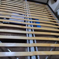 [値下げしました！]IKEAベッドフレームクイーンサイズ