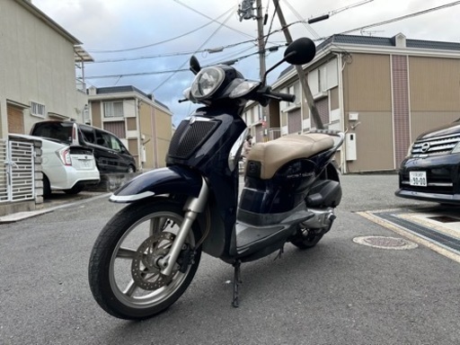 アプリリア　　スカラベオ125cc スクーター　バイク