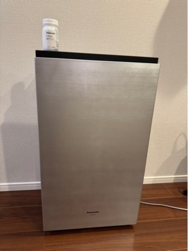 ジアイーノ　Panasonic F-MV4100-SZ SILVER