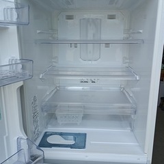 八1889【MITSUBISHI】冷蔵庫　MR-C34YL-W  335ℓ  2015年製　　家電 キッチン家電 冷蔵庫