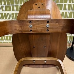 イームズ　プライウッド ダイニングチェア　DCW