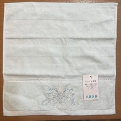 ウチノ 大判 刺繍ハンカチ 新品未使用 定価440円
