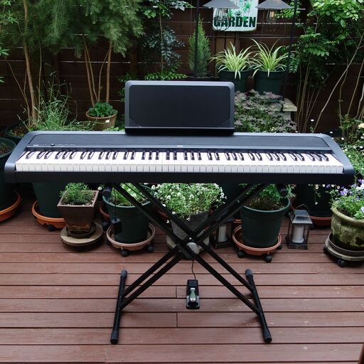 電子ピアノ KORG B2N 21年+ ペダル+譜面台 + X型スタンド