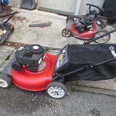 アメリカ製芝刈り機バケット付きヤードマシーン