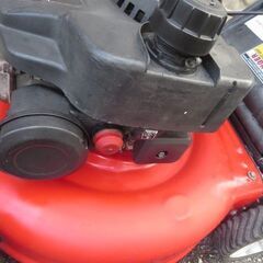 アメリカ製芝刈り機バケット付きヤードマシーン