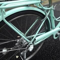 中古自転車３０３７　前後タイヤ新品！　ブリヂストン　カジュナ　CS63T　２６インチ　３段ギヤ　　LEDオートライト　　キッキーと音がならない後輪ローラーブレーキ